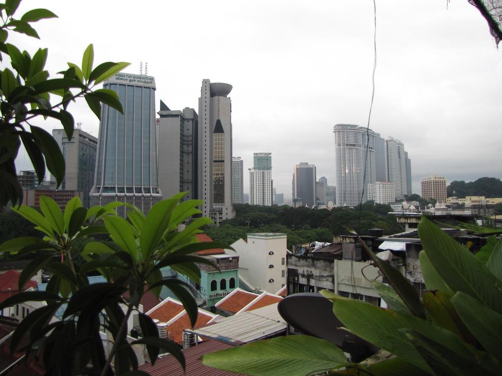 Oasis Guest House Kuala Lumpur Bagian luar foto