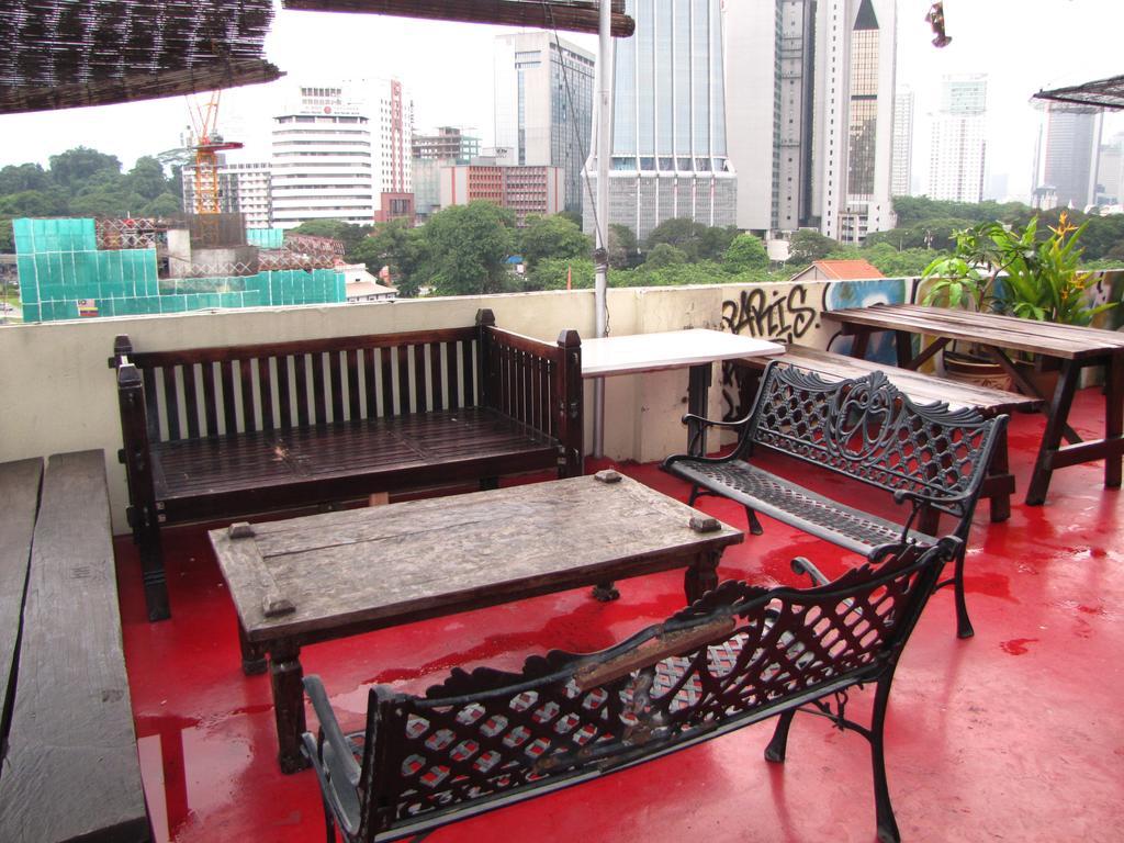 Oasis Guest House Kuala Lumpur Bagian luar foto
