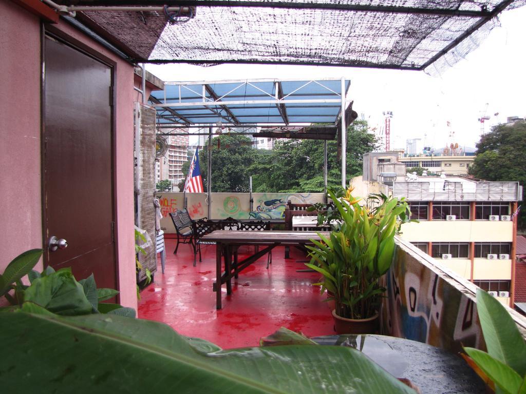 Oasis Guest House Kuala Lumpur Bagian luar foto