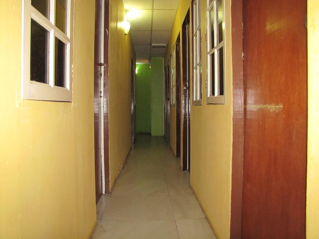 Oasis Guest House Kuala Lumpur Bagian luar foto