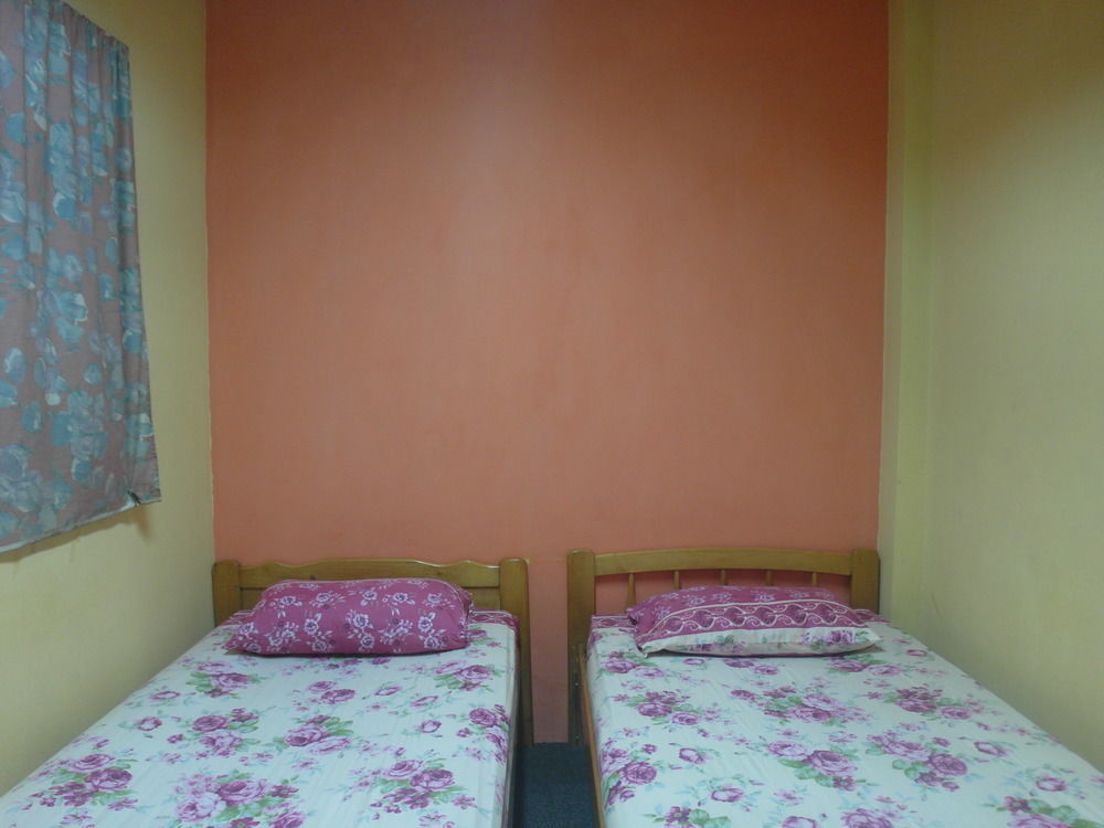 Oasis Guest House Kuala Lumpur Bagian luar foto